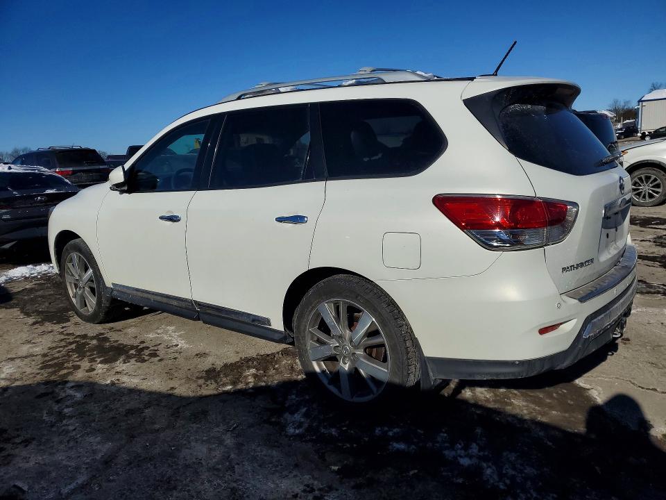 Photo 2 from auction – 2014 NISSAN PATHFINDER with VIN 5N1AR2MM9EC718215