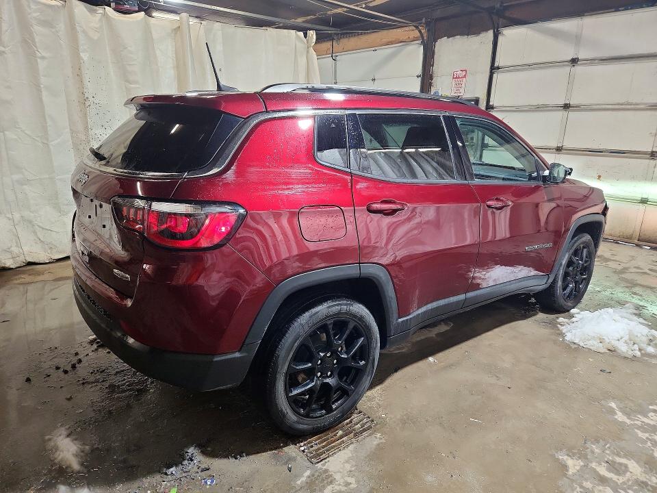 Photo 3 from auction – 2022 JEEP COMPASS with VIN 3C4NJDFB0NT135038