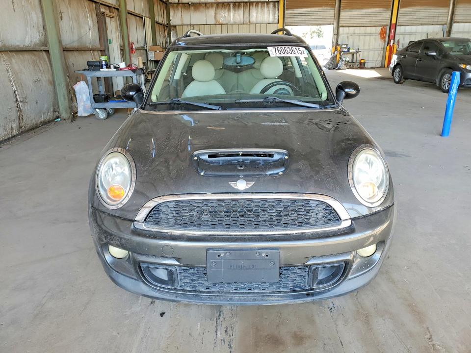 Photo 5 from auction – 2011 MINI COOPER CLU with VIN WMWZG3C56BTY36521