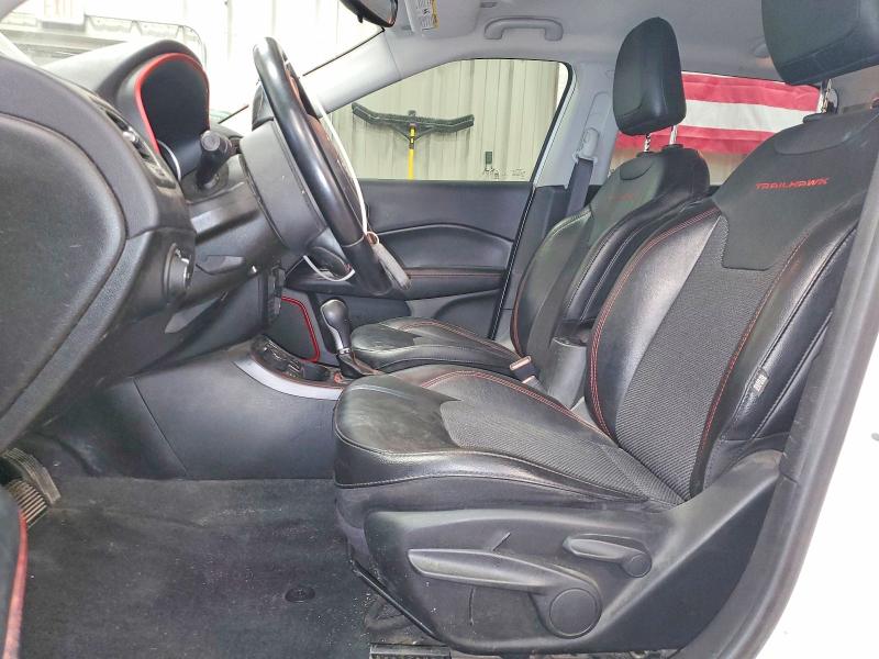 Photo 7 from auction – 2020 JEEP COMPASS with VIN 3C4NJDDB4LT170746