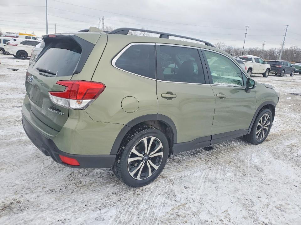 Foto 3 de la subasta – 2021 SUBARU FORESTER con VIN JF2SKAUC9MH407689