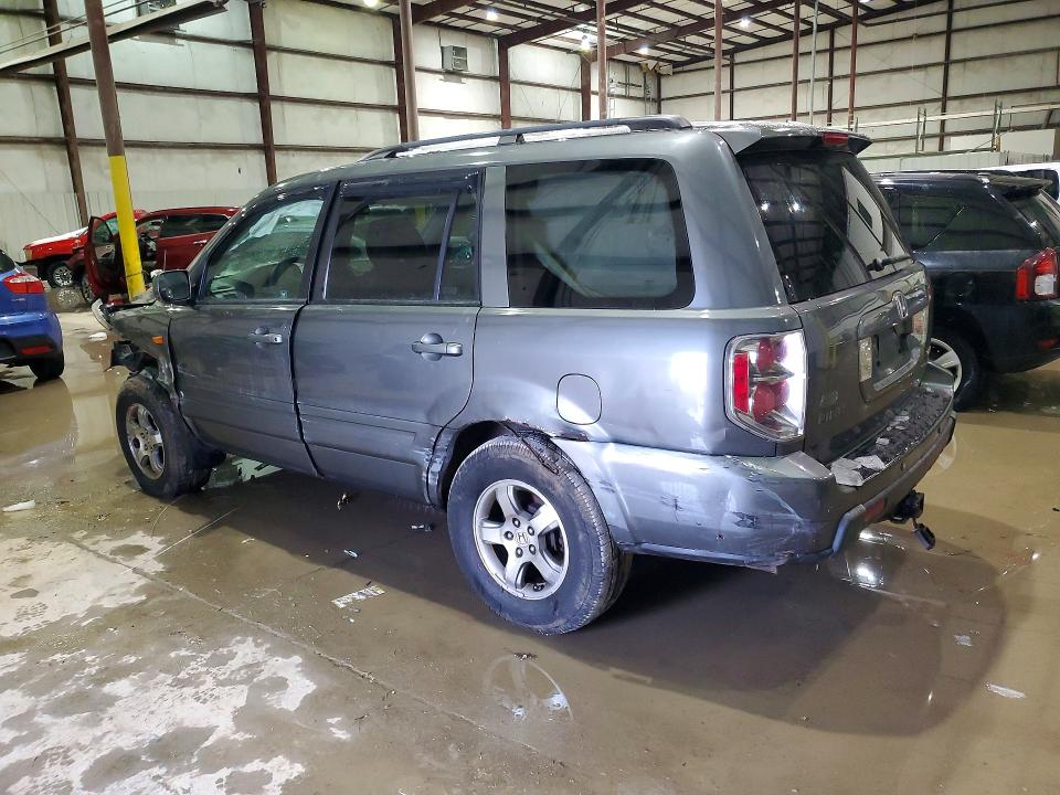 Photo 2 from auction – 2007 HONDA PILOT EXL with VIN 2HKYF18727H528449