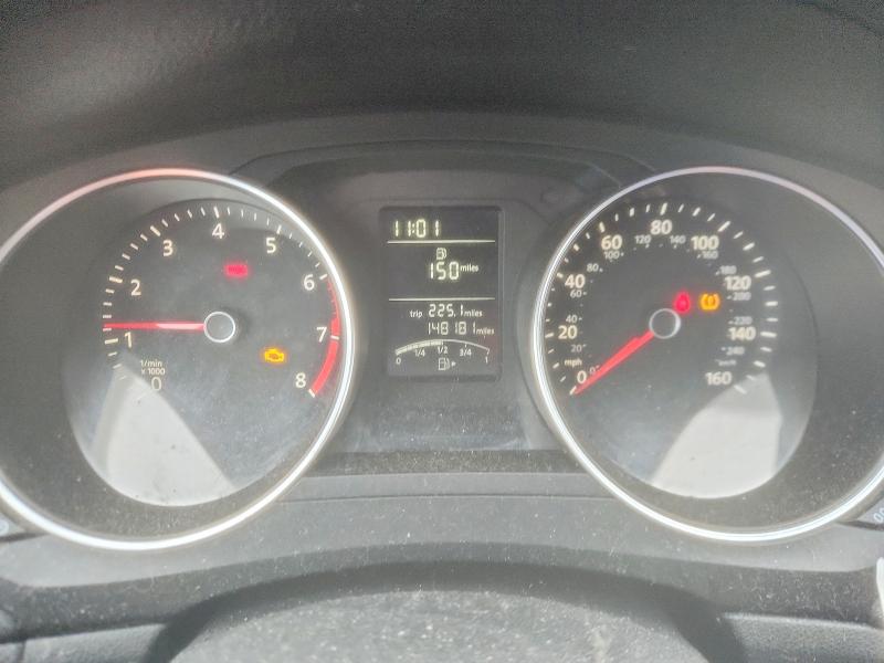 Photo 9 from auction – 2015 VOLKSWAGEN JETTA with VIN 3VW1K7AJ5FM307553