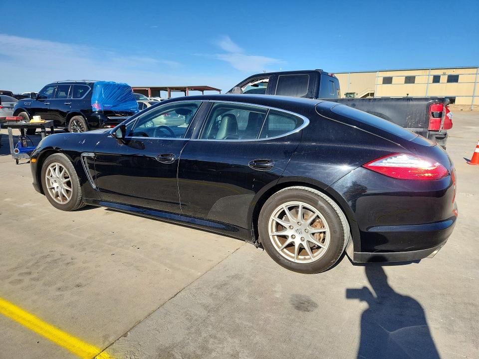 Photo 2 from auction – 2010 PORSCHE PANAMERA with VIN WP0AB2A70AL060673