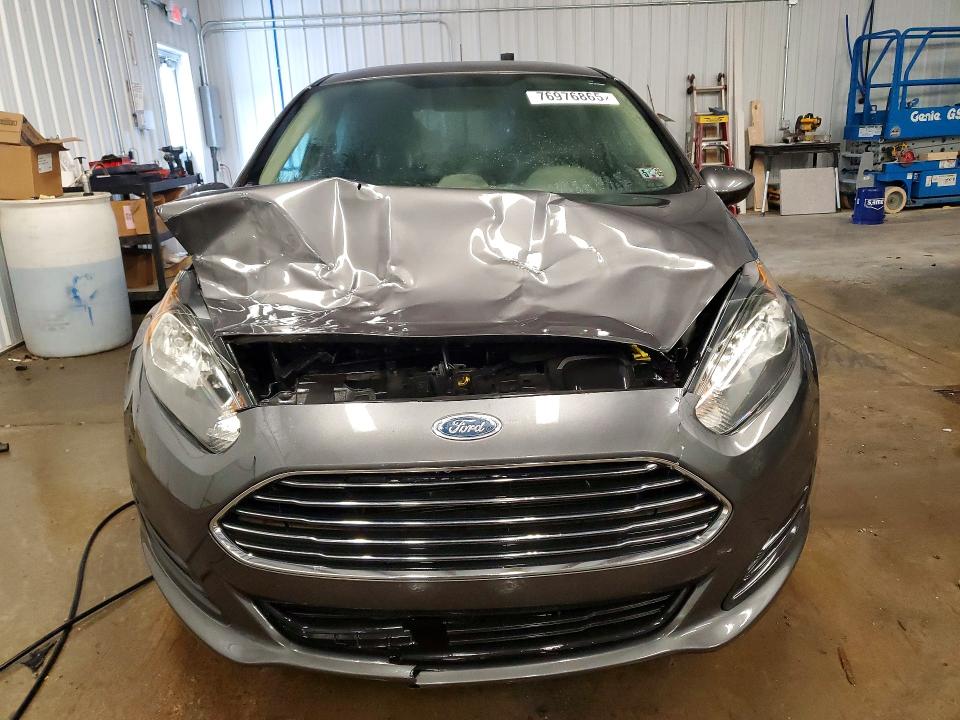 Photo 5 from auction – 2019 FORD FIESTA with VIN 3FADP4EJ1KM144782