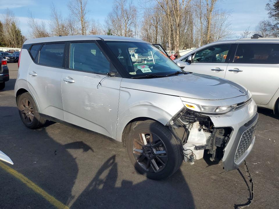 Photo 4 from auction – 2021 KIA SOUL with VIN KNDJ23AU3M7796774