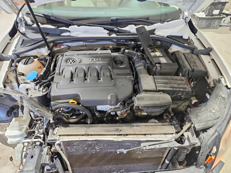 Photo 11 from auction – 2015 VOLKSWAGEN PASSAT SEL with VIN 1VWCV7A31FC076265