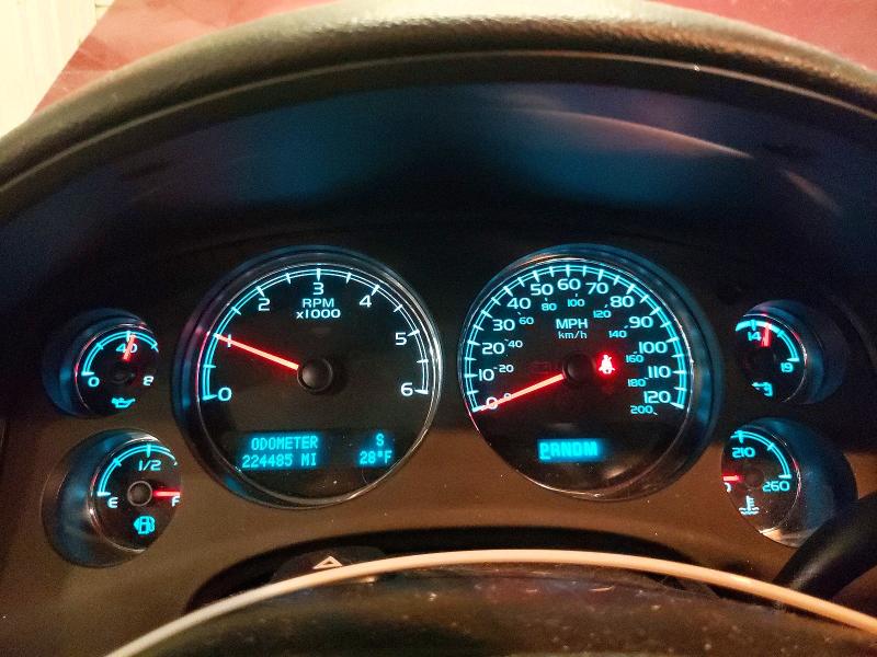Photo 9 from auction – 2011 GMC YUKON XL with VIN 1GKS2MEF0BR197665