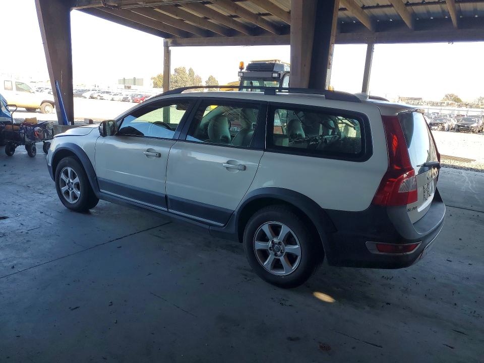 Photo 2 from auction – 2008 VOLVO XC70 with VIN YV4BZ982981007072
