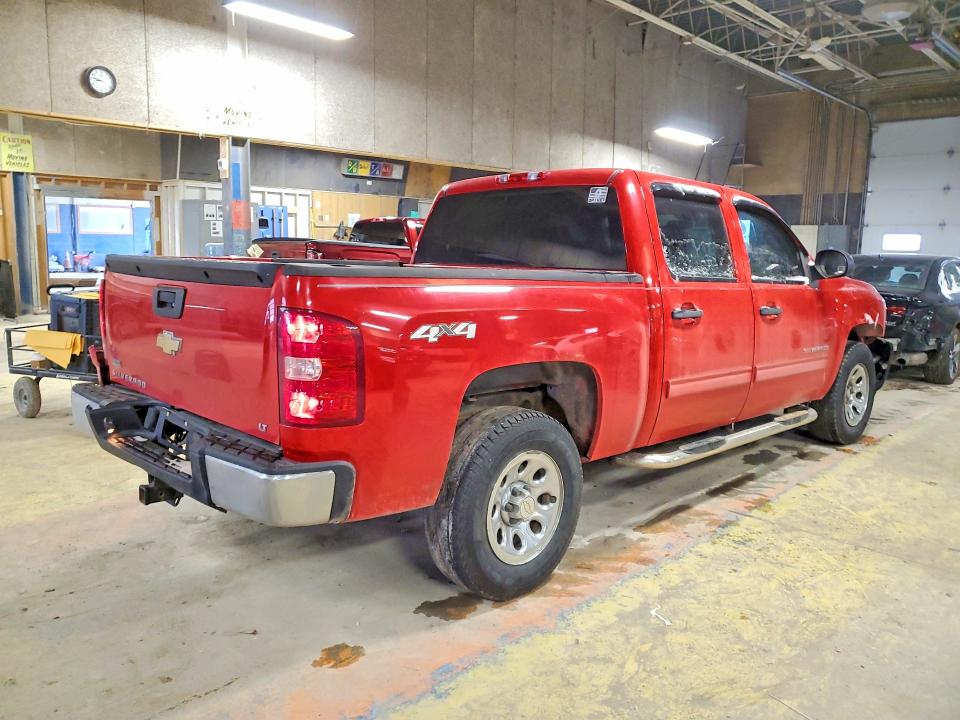 Photo 3 from auction – 2011 CHEVROLET SILVERADO with VIN 3GCPKSEA7BG173907