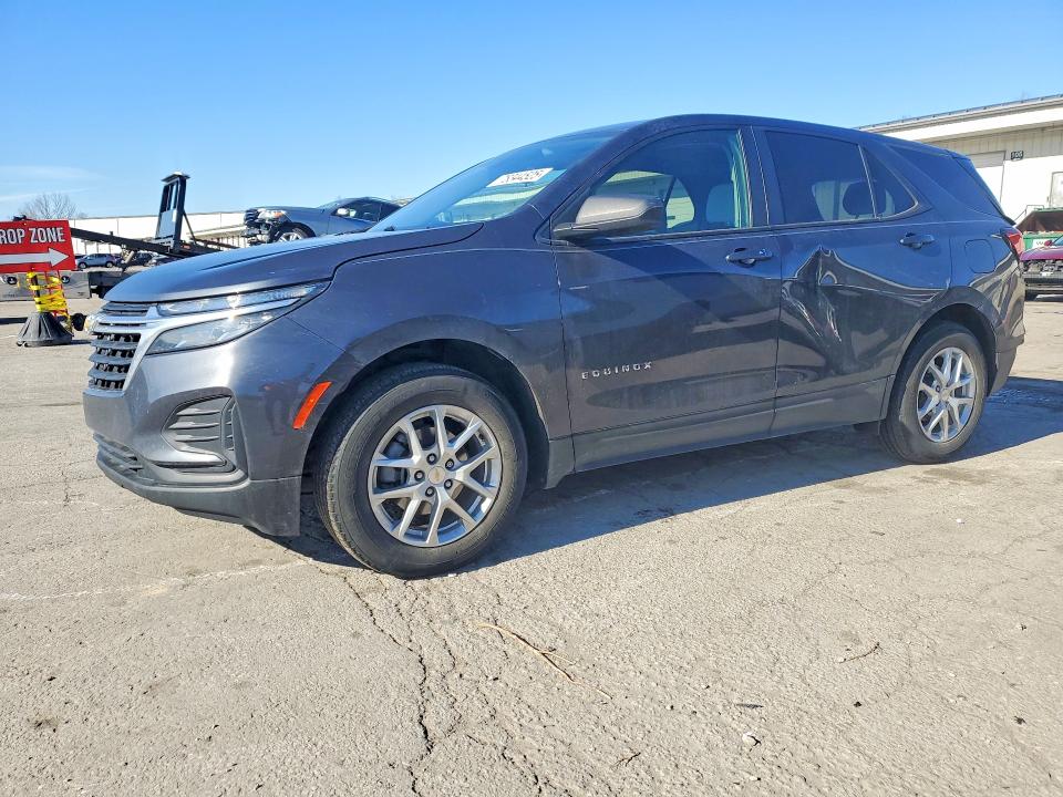 CHEVROLET EQUINOX 2022 with VIN 3GNAXHEV2NS245859 - Photo from auction