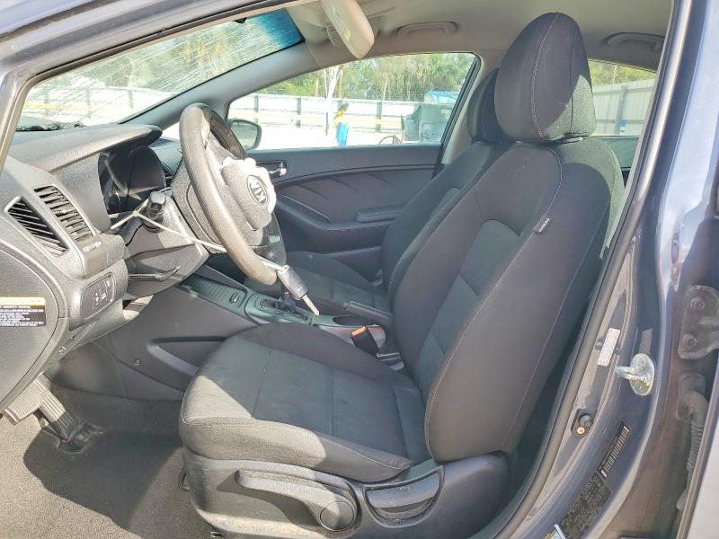 Photo 7 from auction – 2016 KIA FORTE LX with VIN KNAFK4A69G5471234