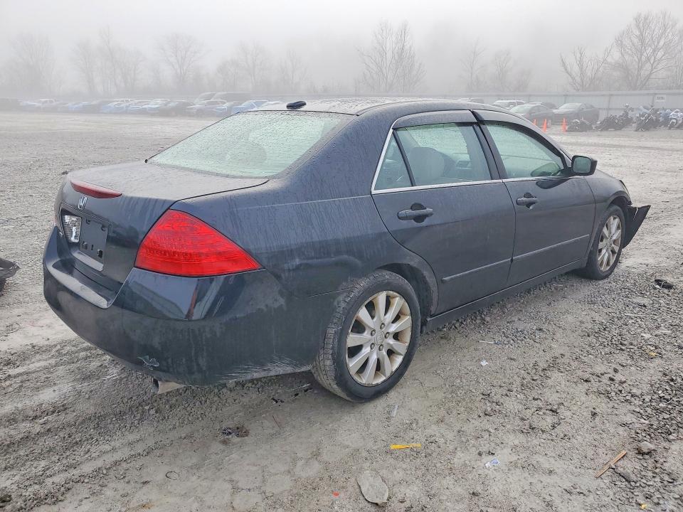 Photo 3 from auction – 2006 HONDA ACCORD with VIN 1HGCM66516A051387