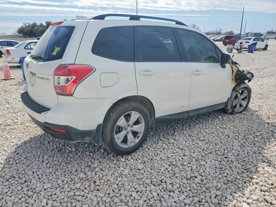 Photo 3 from auction – 2016 SUBARU FORESTER with VIN JF2SJABC5GH426346