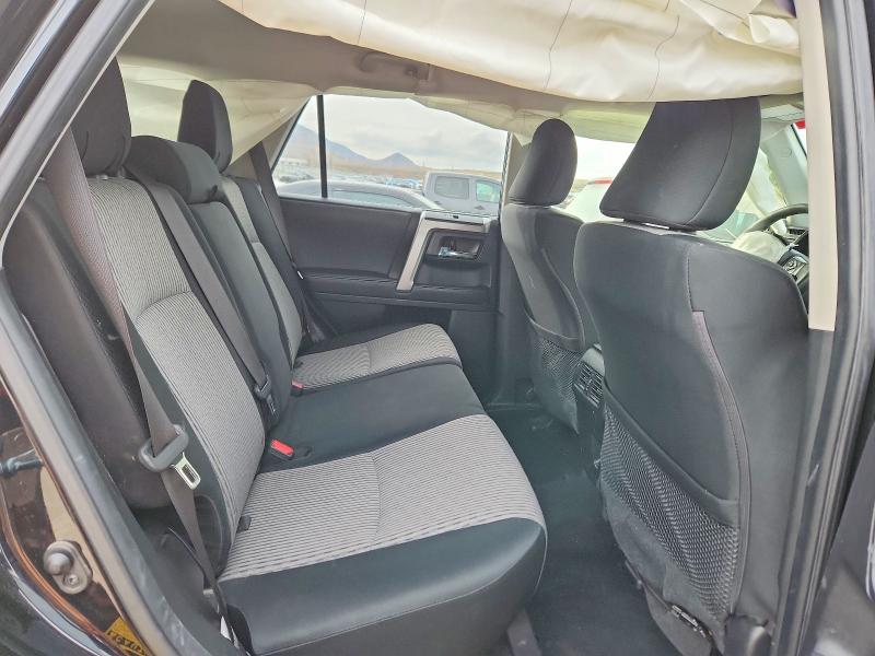Photo 10 from auction – 2021 TOYOTA 4RUNNER with VIN JTEMU5JR6M5925046