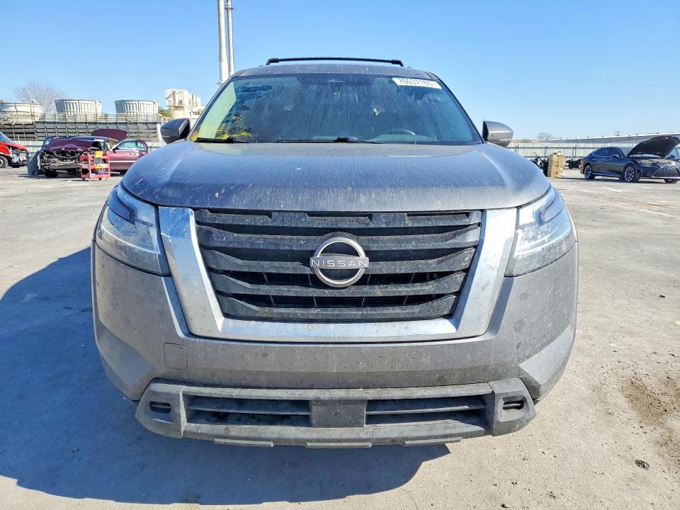 Photo 5 from auction – 2022 NISSAN PATHFINDER with VIN 5N1DR3BA4NC229801
