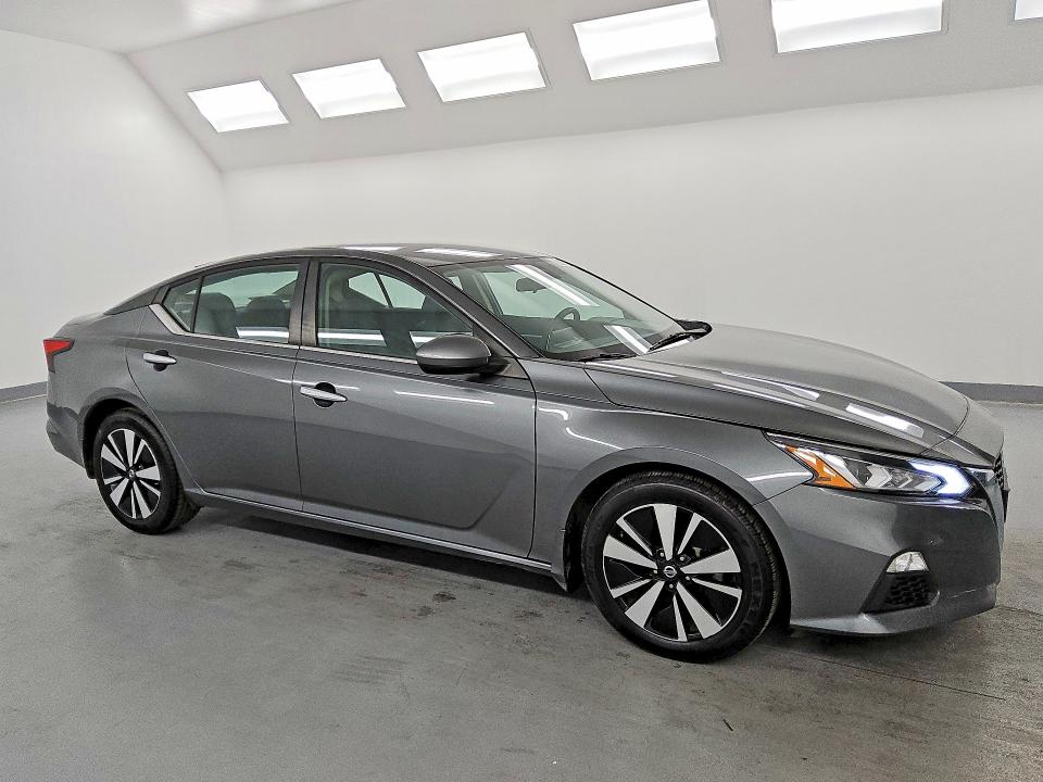 Photo 4 from auction – 2022 NISSAN ALTIMA with VIN 1N4BL4DV6NN323417