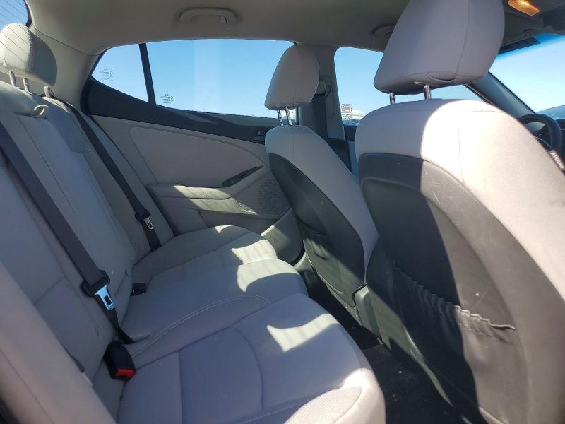 Photo 10 from auction – 2012 KIA OPTIMA LX with VIN KNAGM4A70C5290914