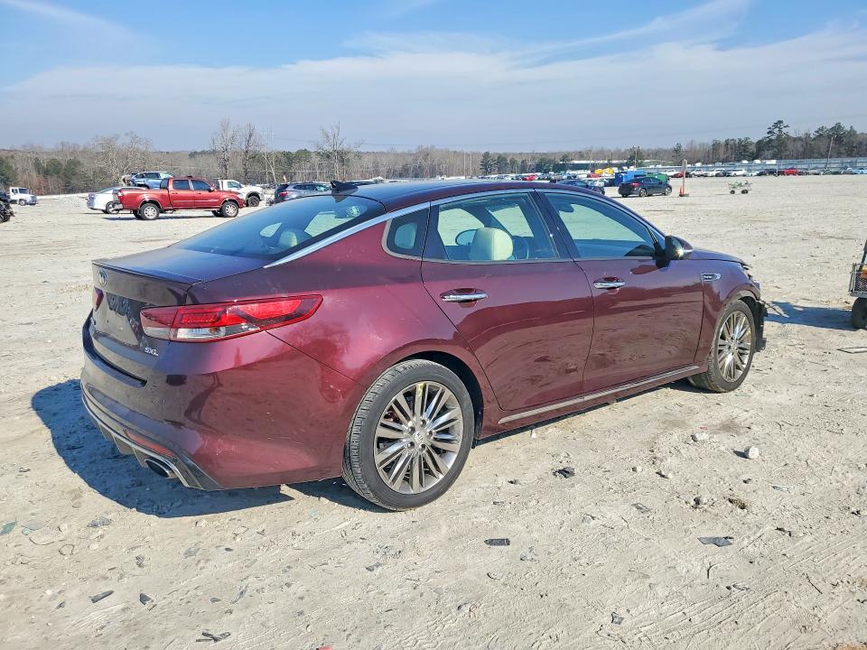 Photo 3 from auction – 2017 KIA OPTIMA with VIN 5XXGV4L21HG137284