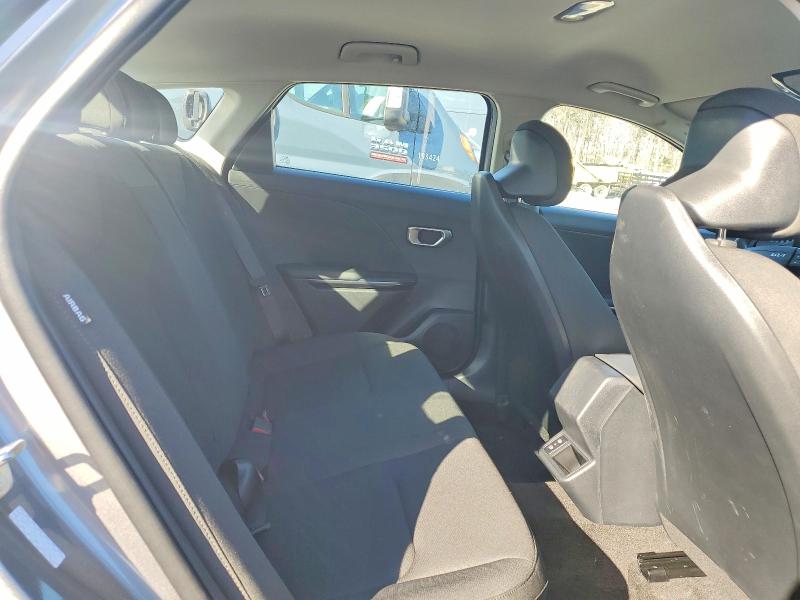 Photo 10 from auction – 2026 KIA K4 LX with VIN 3KPFT4DE7TE256260