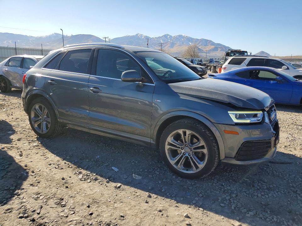 Photo 4 from auction – 2016 AUDI Q3 PRESTIG with VIN WA1GFCFS2GR011685