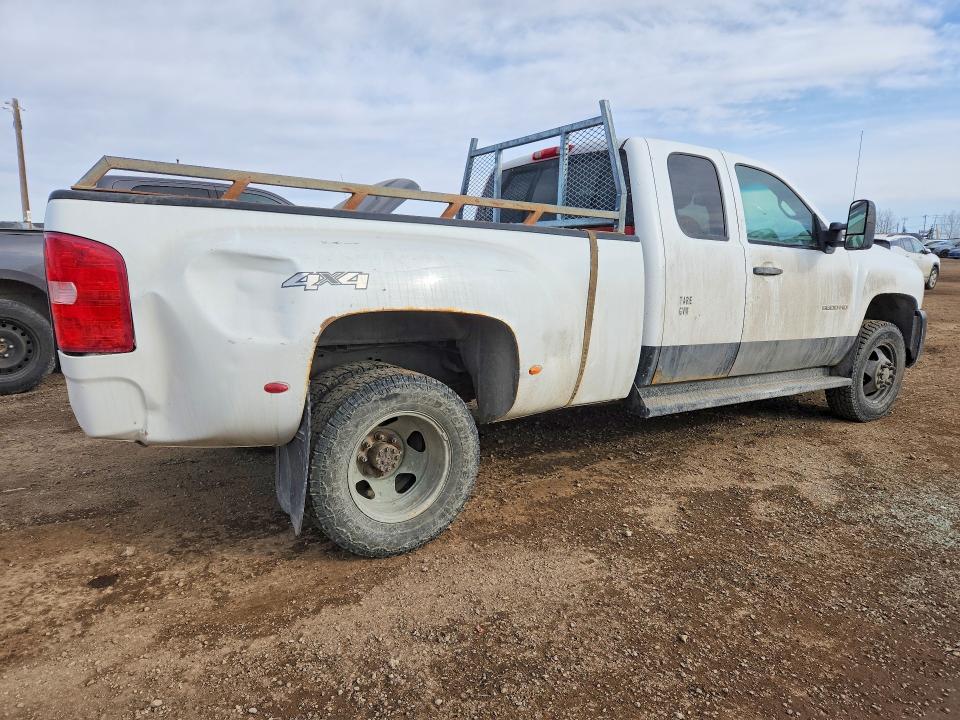 Photo 3 from auction – 2009 CHEVROLET SILVERADO with VIN 1GBJK796X9E132685