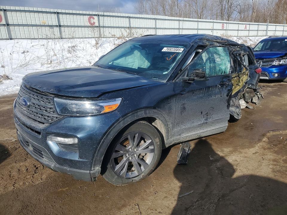 FORD EXPLORER 2024 with VIN 1FMSK8DH3RGA56046 - Photo from auction