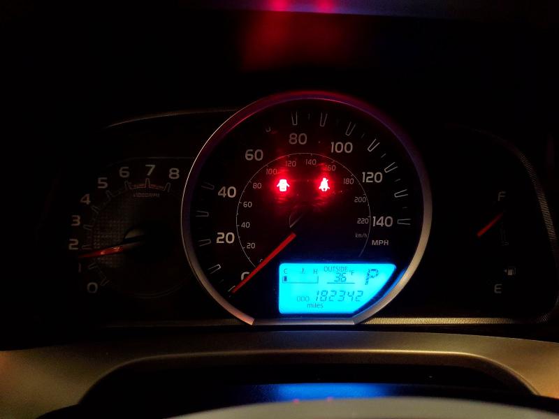 Photo 9 from auction – 2015 TOYOTA RAV4 LE with VIN JTMBFREV9FJ026664
