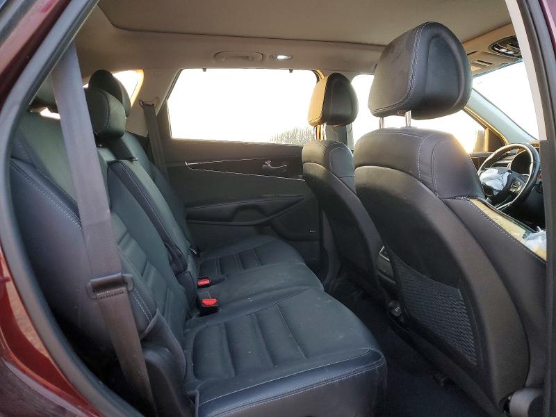 Photo 11 from auction – 2016 KIA SORENTO EX with VIN 5XYPH4A58GG132582