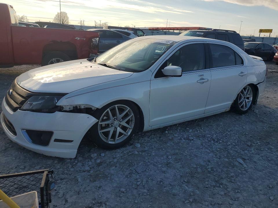 FORD FUSION 2010 with VIN 3FAHP0JGXAR238035 - Photo from auction