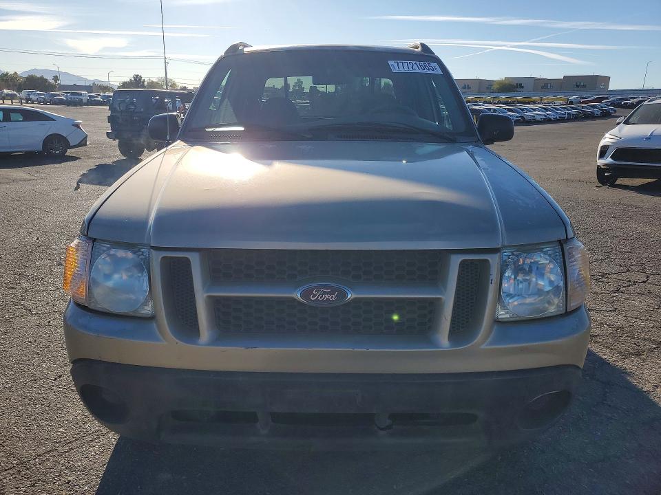 Photo 5 from auction – 2001 FORD EXPLORER S with VIN 1FMZU67E81UC85696