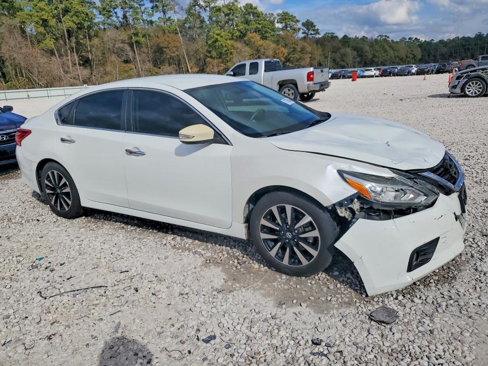 Photo 4 from auction – 2018 NISSAN ALTIMA 2.5 with VIN 1N4AL3AP9JC266387