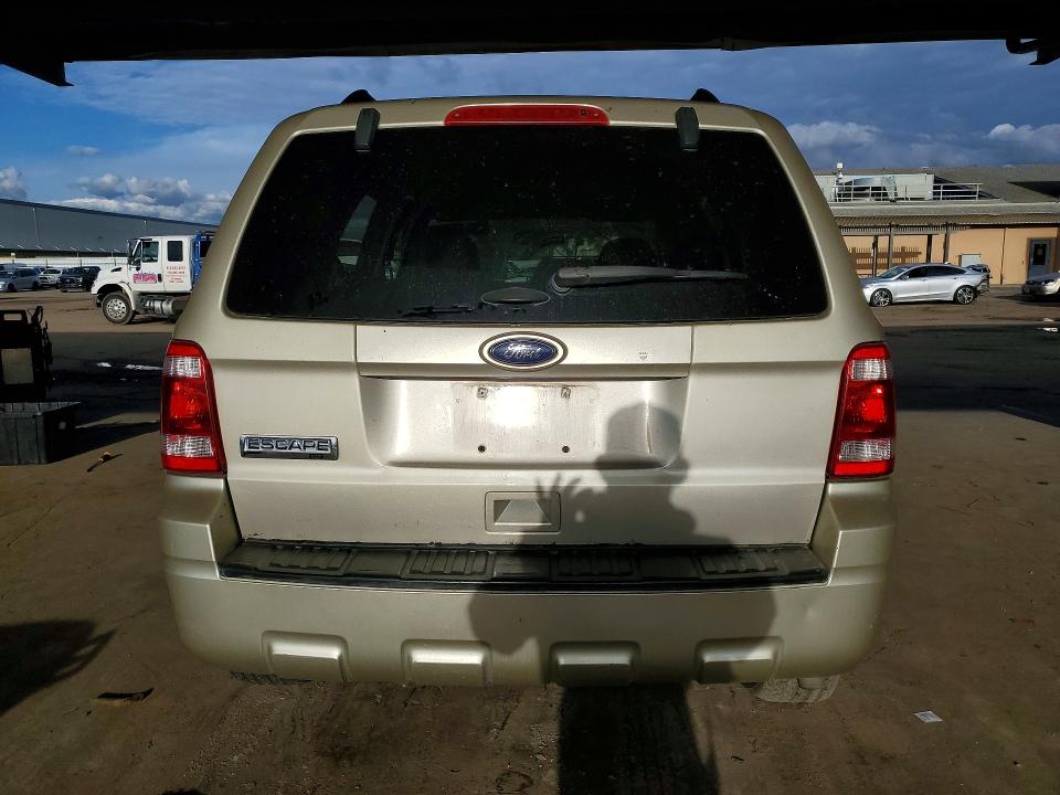 Photo 6 from auction – 2012 FORD ESCAPE with VIN 1FMCU0D76CKB32077