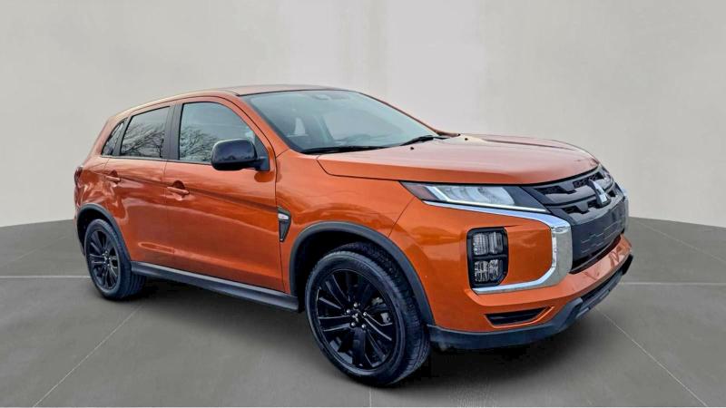MITSUBISHI OUTLANDER 2022 with VIN JA4ARUAU1NU024093 - Photo from auction