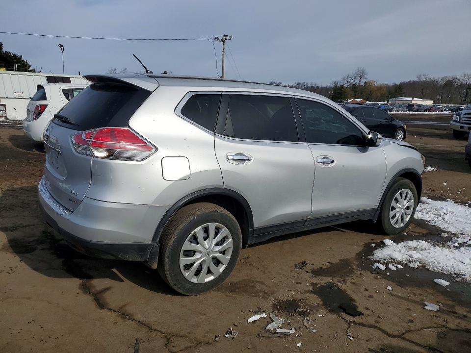 Photo 3 from auction – 2014 NISSAN ROGUE with VIN 5N1AT2MK7EC802775
