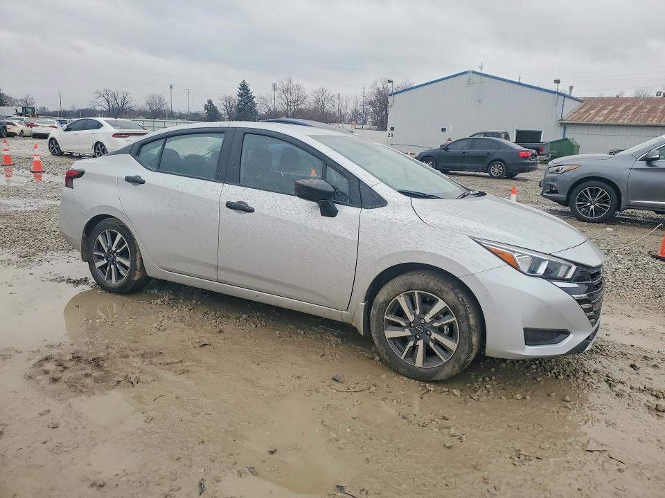 Photo 4 from auction – 2024 NISSAN VERSA with VIN 3N1CN8DV7RL817102