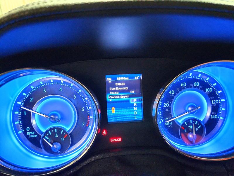 Photo 9 from auction – 2014 CHRYSLER 300 with VIN 2C3CCARG2EH229118