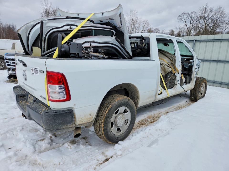 Photo 3 from auction – 2022 RAM 3500 TRADE with VIN 3C63R3CL2NG434571