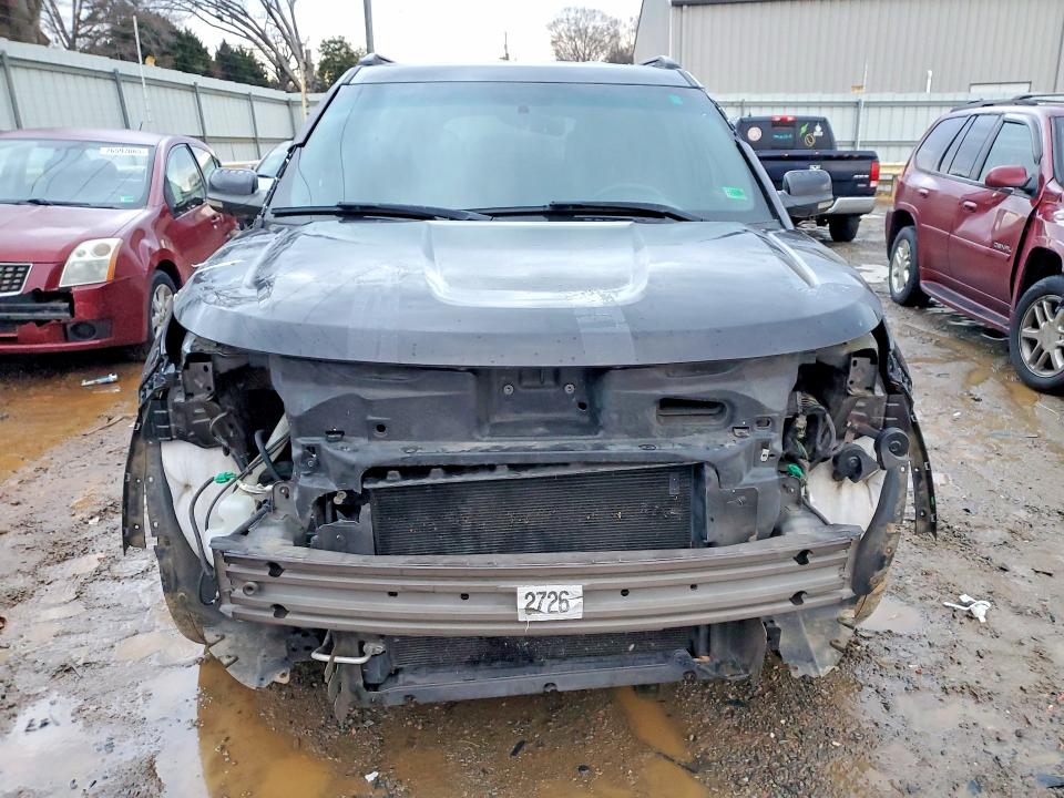 Photo 5 from auction – 2013 FORD EXPLORER L with VIN 1FM5K8F82DGA61449