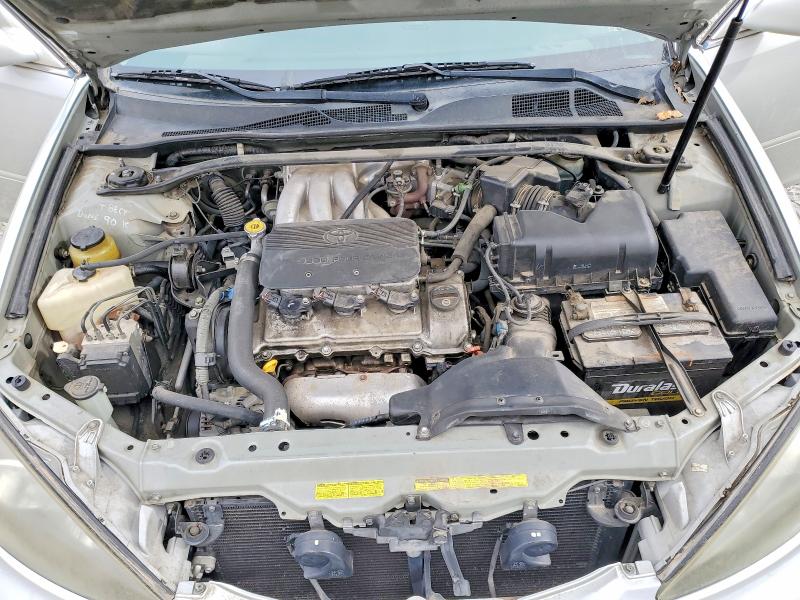 Photo 11 from auction – 2002 TOYOTA CAMRY LE with VIN 4T1BF30K52U501774