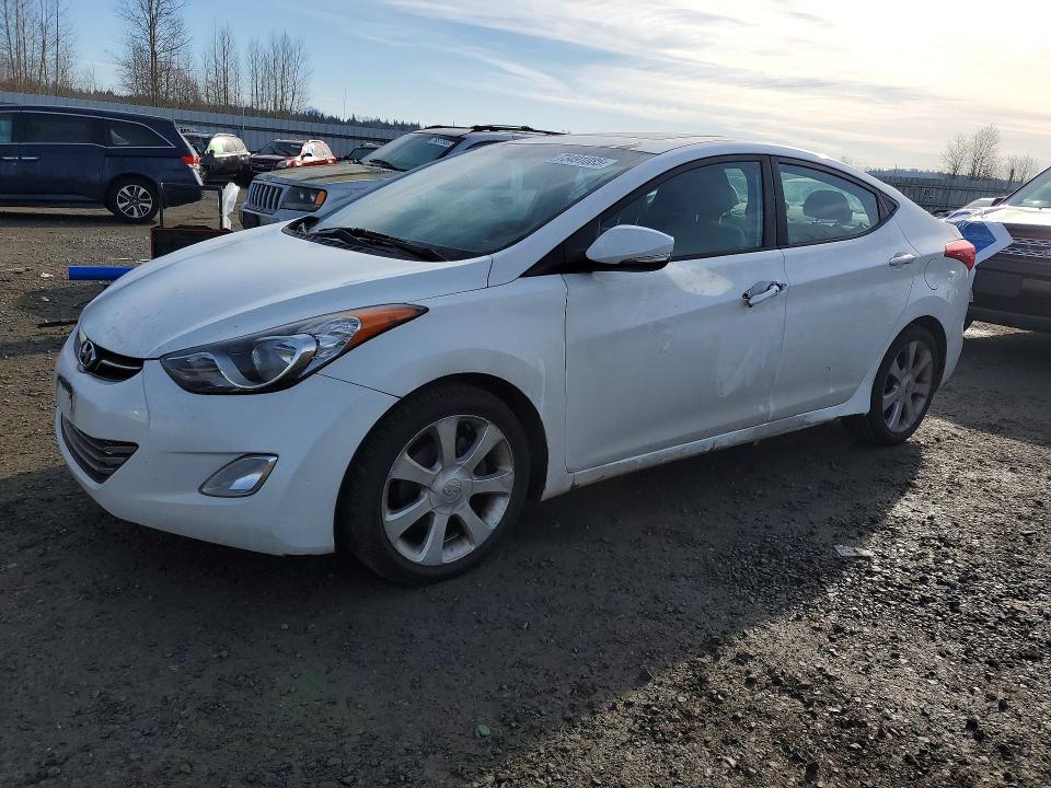 HYUNDAI ELANTRA GL 2012 with VIN 5NPDH4AE9CH105980 - Photo from auction
