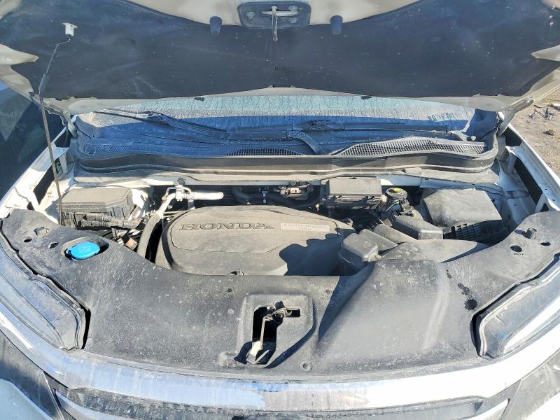 Photo 12 from auction – 2017 HONDA PILOT with VIN 5FNYF6H69HB104108