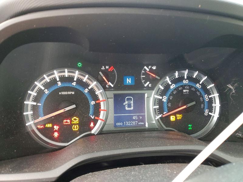 Zdjęcie 9 z aukcji – 2015 TOYOTA 4RUNNER z VIN JTEBU5JR1F5225526