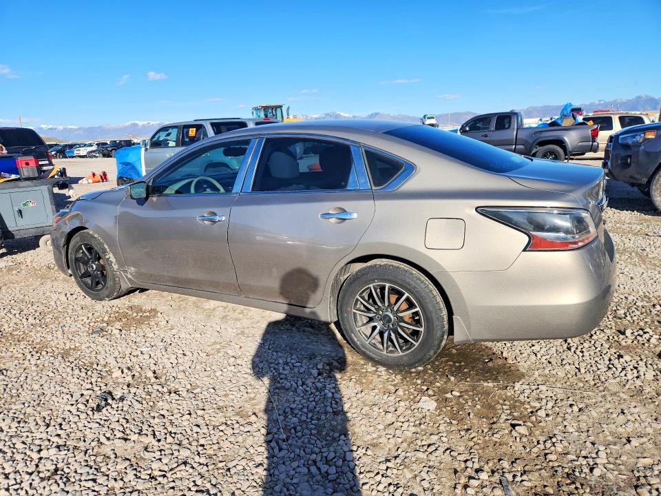 Photo 2 from auction – 2013 NISSAN ALTIMA with VIN 1N4AL3AP3DN563521