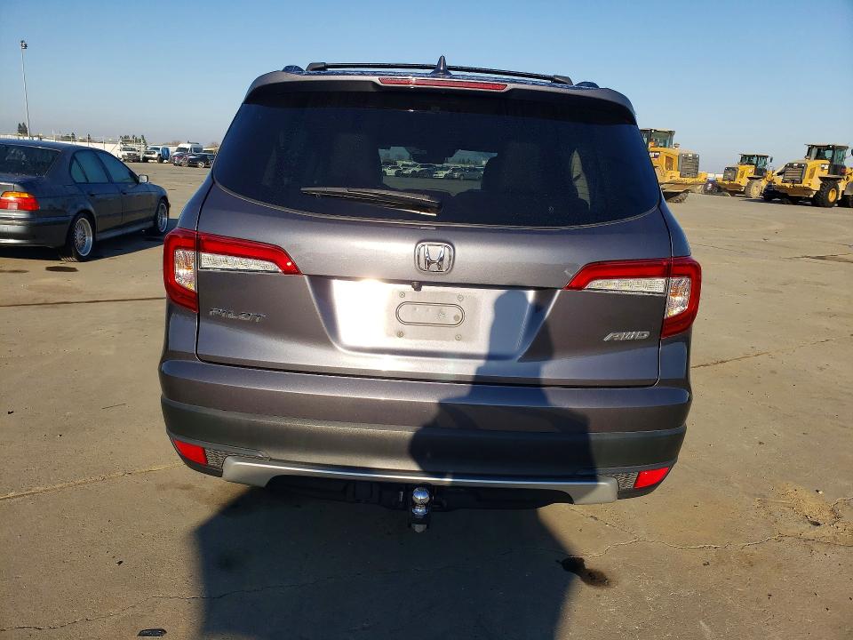 Photo 6 from auction – 2019 HONDA PILOT EXL with VIN 5FNYF6H40KB009829