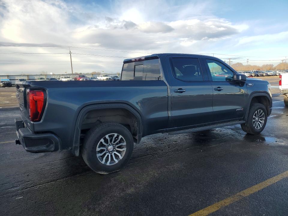 Photo 3 from auction – 2021 GMC SIERRA with VIN 1GTU9EET3MZ125311