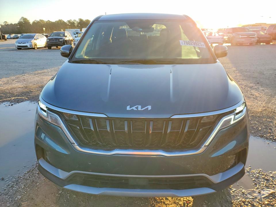Photo 5 from auction – 2022 KIA CARNIVAL E with VIN KNDNC5H32N6094928