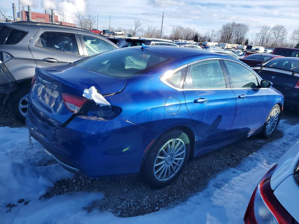 Photo 3 from auction – 2015 CHRYSLER 200 with VIN 1C3CCCCB2FN500390