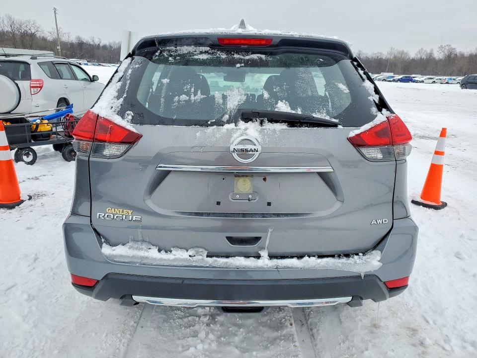 Photo 6 from auction – 2017 NISSAN ROGUE with VIN JN8AT2MVXHW260416