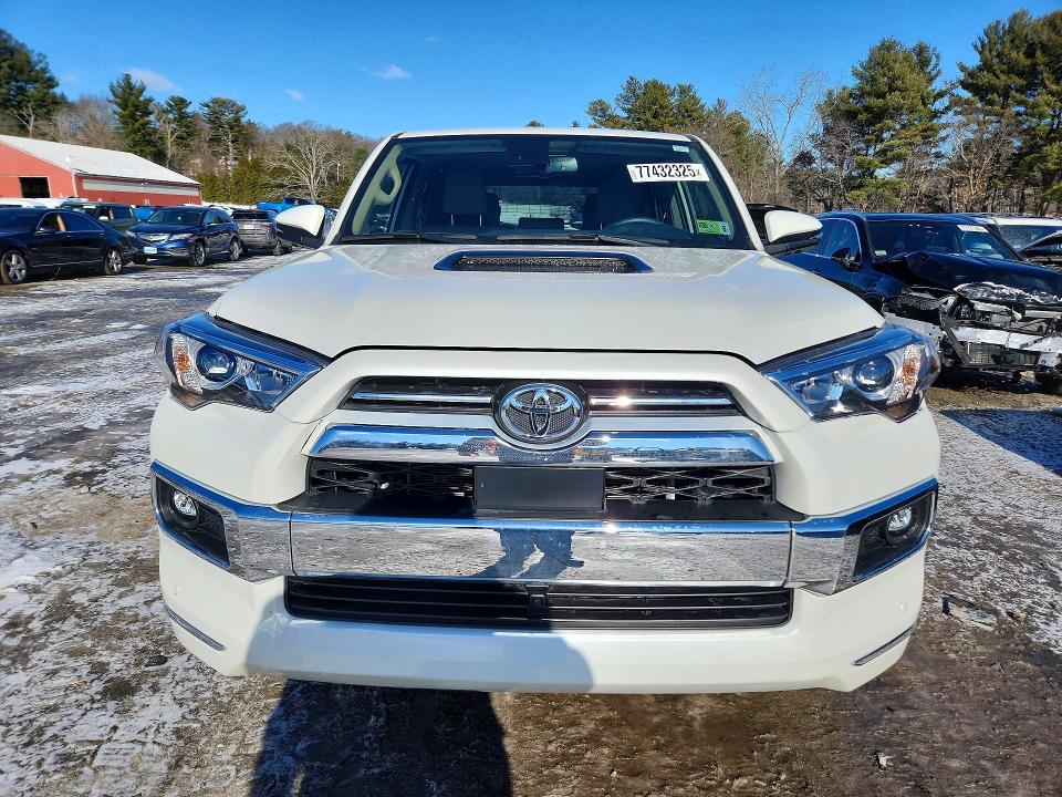 Photo 5 from auction – 2023 TOYOTA 4RUNNER with VIN JTEKU5JR1P6160186